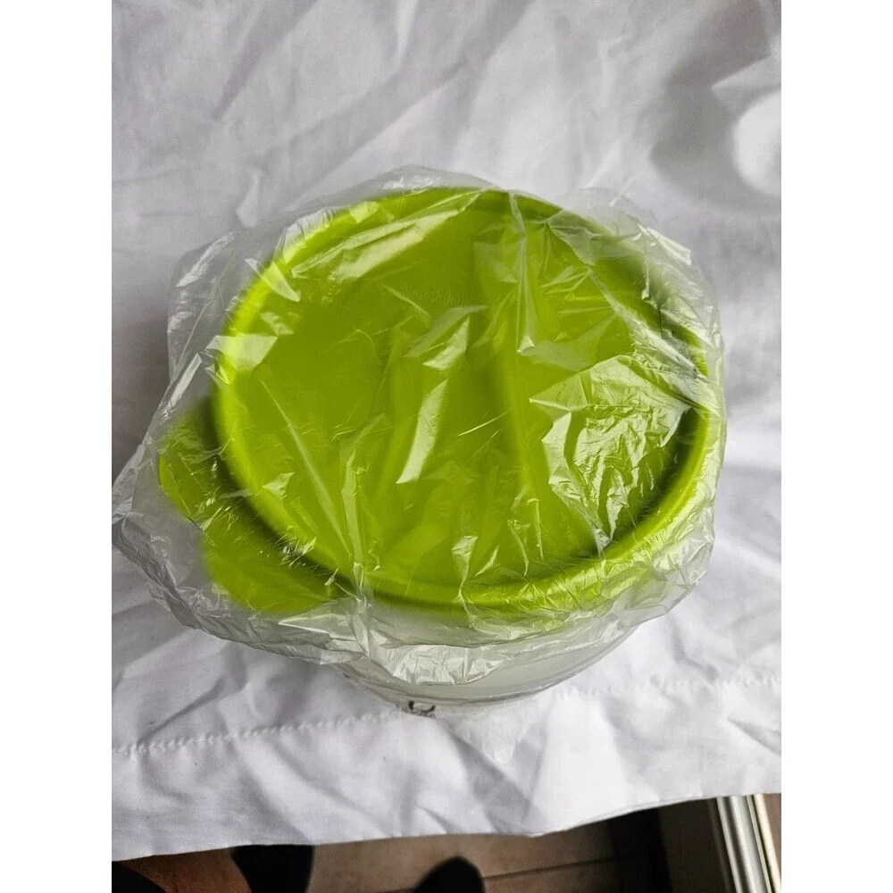 Tupperware -‎ Big Wonders Large Bowl Set